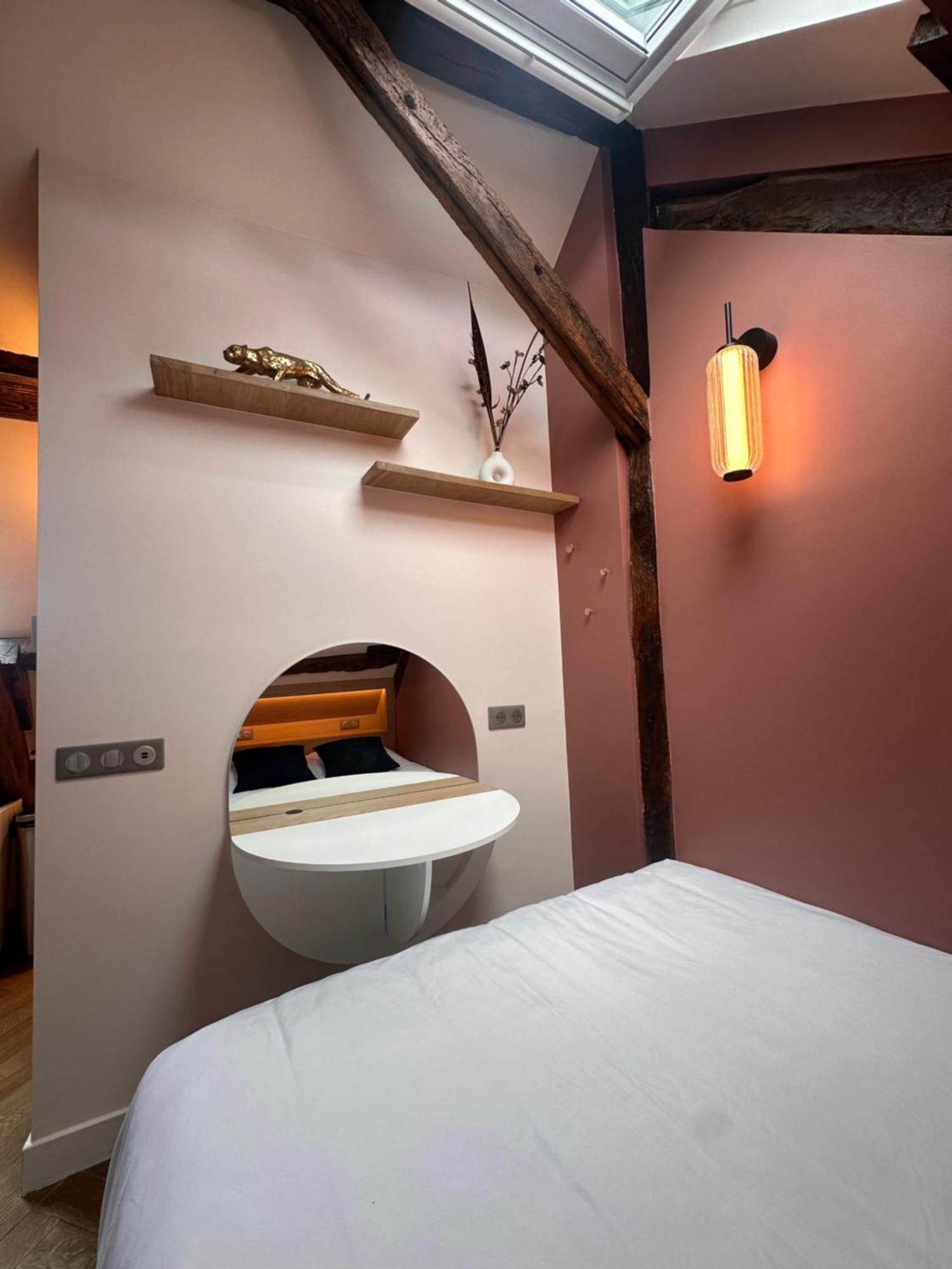 Nid D'Amour Sous Les Toits ! Honfleur Exterior foto